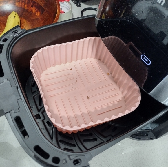 Chefman Air fryer, barely used, 3 months old, like new condition - Picture 6 of 8